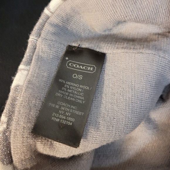 Authentic COACH Merino wool silver & cream winter toque hat beanie - Picture 5 of 6